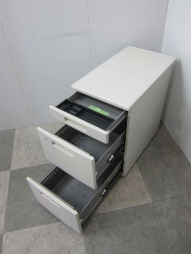 コクヨBS+シリーズ 脇机 商品画像4