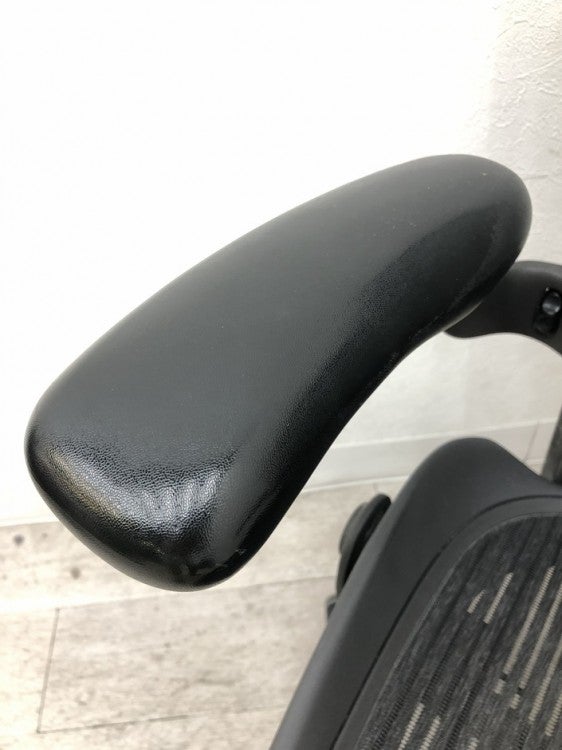 HermanMiller（ハーマンミラー）アーロンチェア 可動肘付アーロンチェア 商品画像9