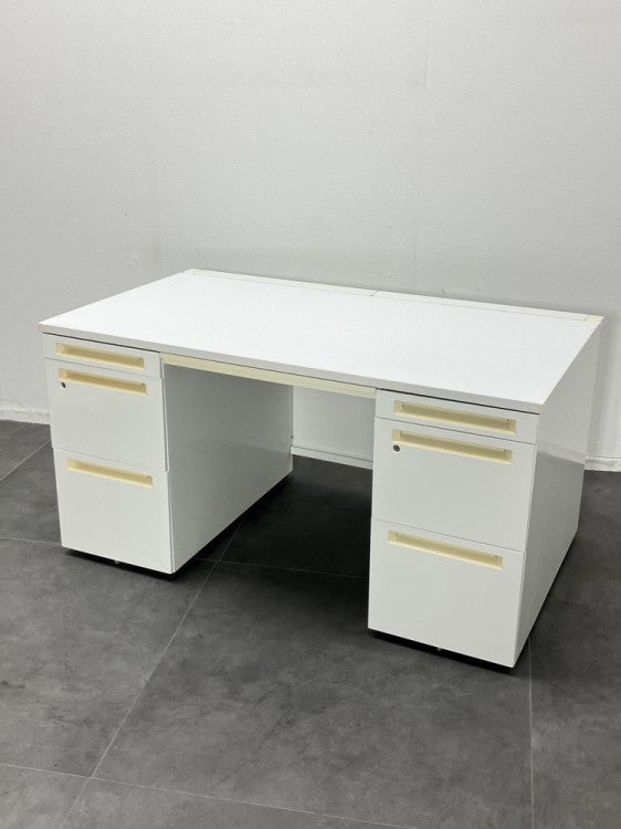 オカムラADVANCE（アドバンス）シリーズ 1400両袖デスク 商品画像1