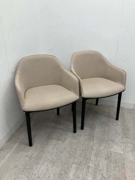Vitra（ヴィトラ）ソフトシェルチェアシリーズ ミーティングチェア2脚セット 商品画像1
