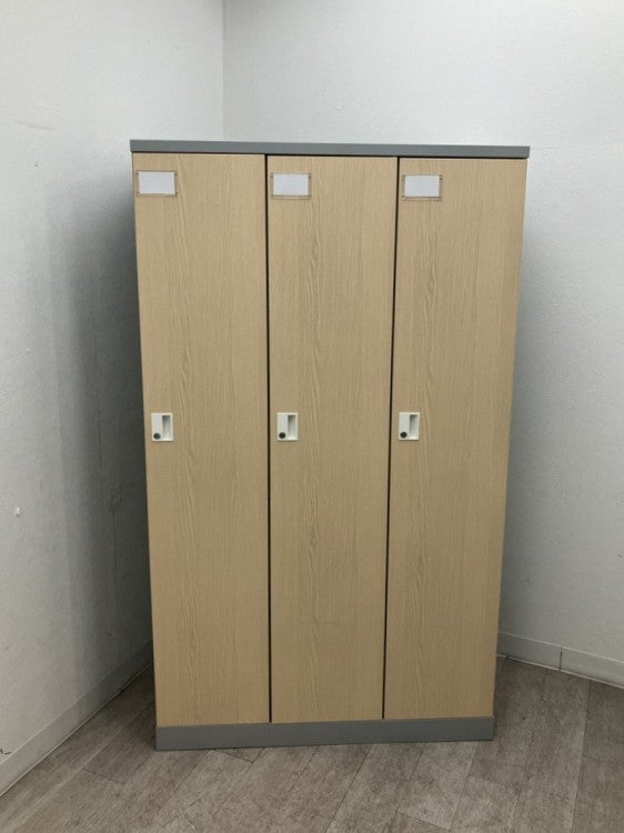 コクヨシーフォートシリーズ 3人用ロッカー 商品画像2