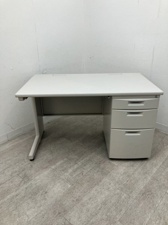 イトーキCZシリーズ 1200片袖デスク 商品画像2