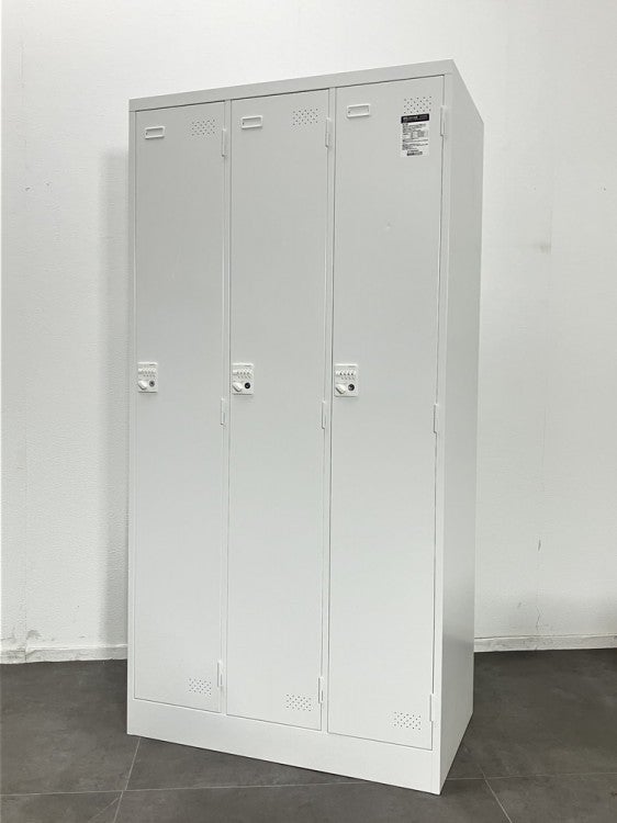コクヨLKシリーズ　（コクヨ） 3人用ロッカー 商品画像1