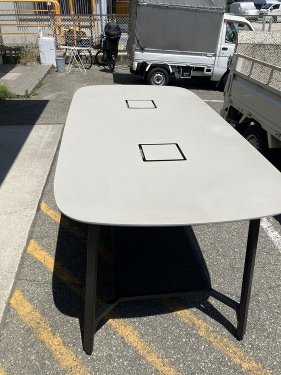 オカムラワークアイルシリーズ ハイテーブル 商品画像2