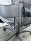 HermanMiller（ハーマンミラー）アーロンチェア 固定肘付アーロンチェア 商品画像16