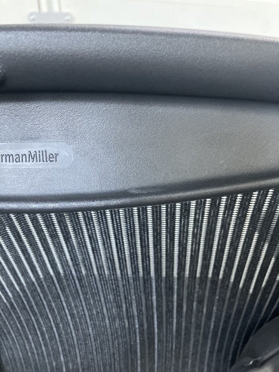 HermanMiller（ハーマンミラー）アーロンチェア 固定肘付アーロンチェア 商品画像18
