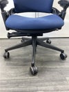 スチールケースリープ（Leap）シリーズ 可動肘付リープV2チェア 商品画像13