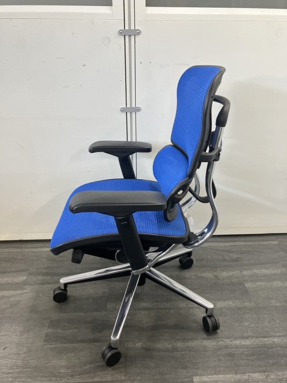 エルゴヒューマン可動肘付ベーシックチェア 商品画像2