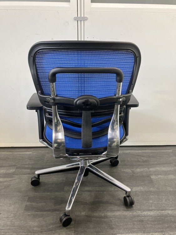 エルゴヒューマン可動肘付ベーシックチェア 商品画像3