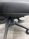 INABA/イナバyera(イエラ)チェア 可動肘付イエラチェア 商品画像6