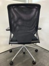 Vitra（ヴィトラ）メダ2シリーズ 可動肘付メダ2チェア 商品画像4