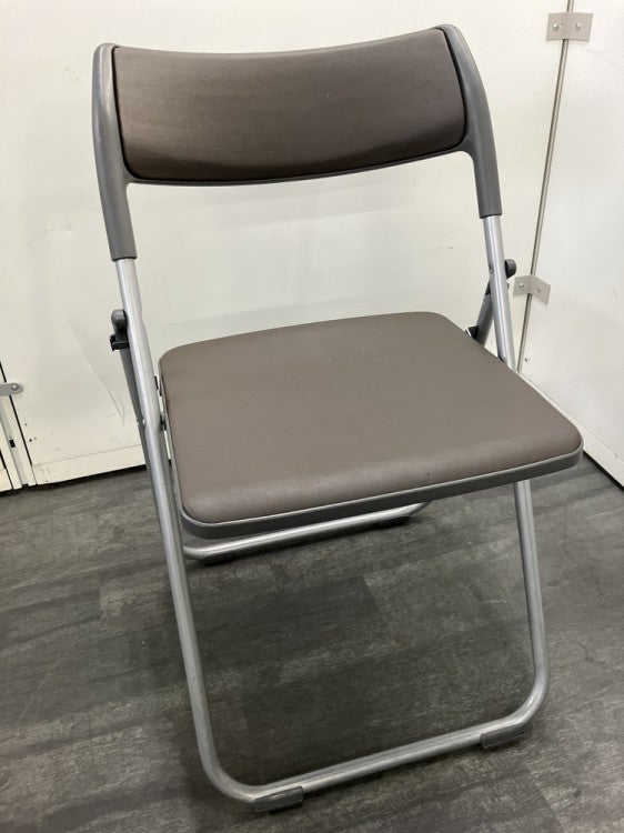 ホウトク折畳パイプイス 商品画像1