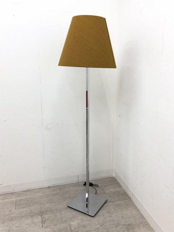 ヤマギワLeggero×kvadrat(レジェーロ バイ クヴァドラ)シリーズ フロアスタンド 商品画像1