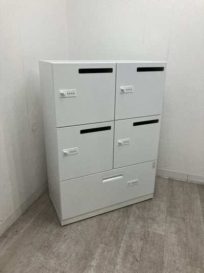 コクヨEDIA(エディア)シリーズ 4人用下段ラテラルパーソナルロッカー 商品画像1