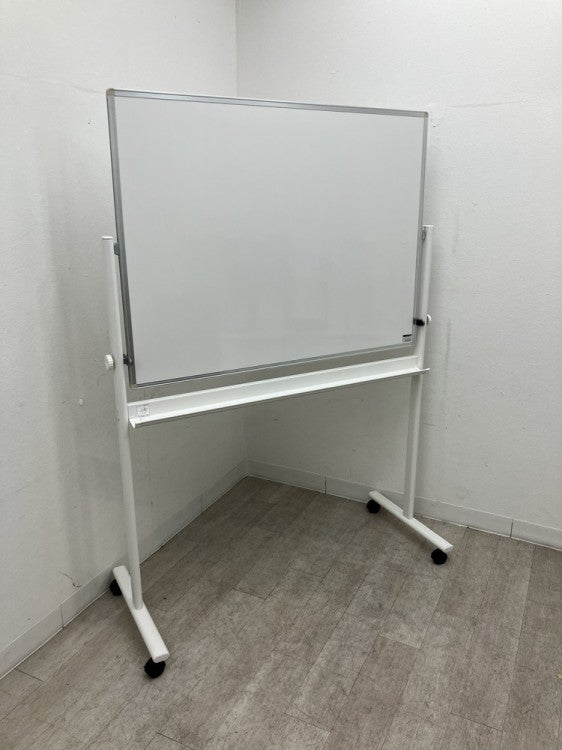 イトーキ1200脚付ホワイトボード 商品画像1