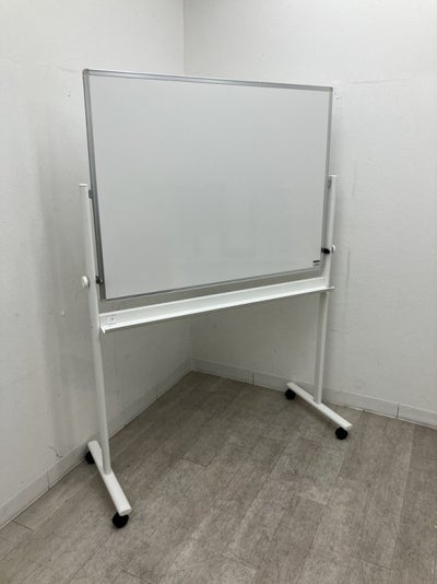イトーキ1200脚付ホワイトボード 商品画像1