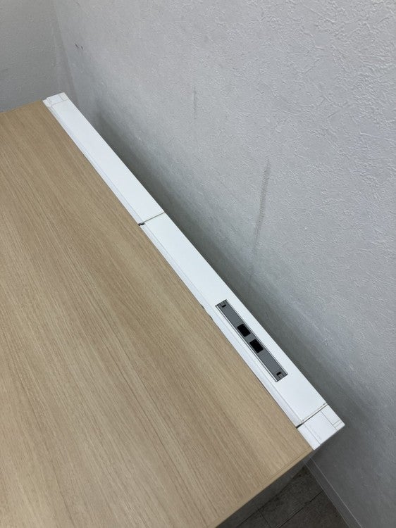 オカムラADVANCE（アドバンス）シリーズ 1200平デスク 商品画像6