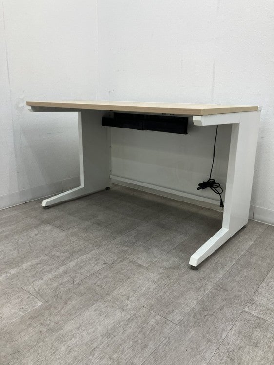 オカムラADVANCE（アドバンス）シリーズ 1200平デスク 商品画像11