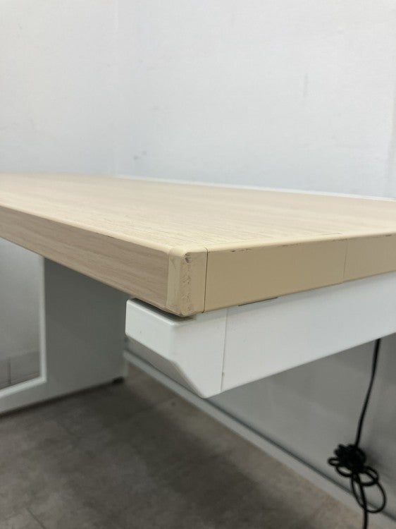オカムラADVANCE（アドバンス）シリーズ 1200平デスク 商品画像12