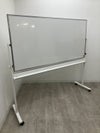 イトーキ1800脚付ホワイトボード 商品画像1