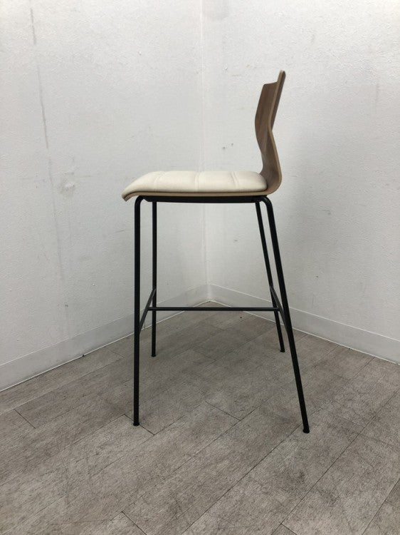 オカムラスイープシリーズ ハイチェア 商品画像3