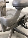 HermanMiller（ハーマンミラー）アーロンチェア 固定肘付アーロンチェア 商品画像10