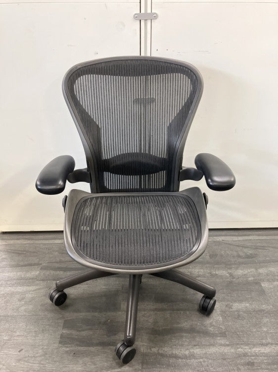 HermanMiller（ハーマンミラー）アーロンチェア 固定肘付アーロンチェア 商品画像20