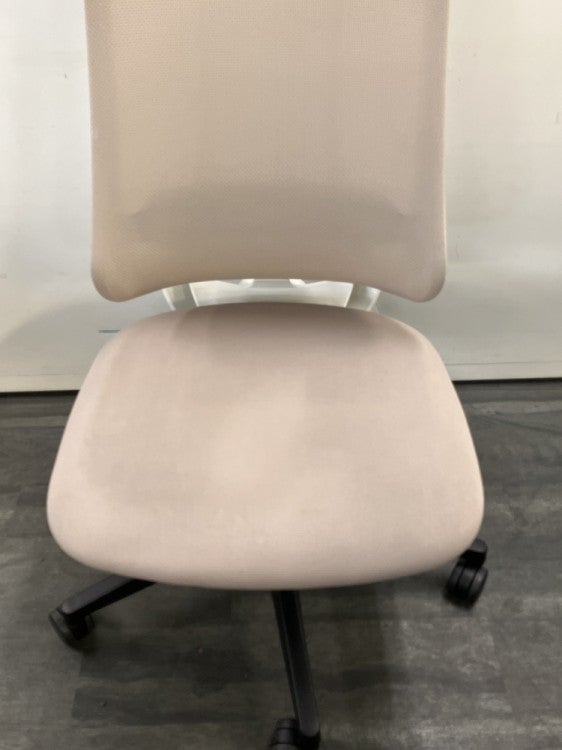 ウチダ（内田洋行）リーフレクシリーズ リーフレクチェア 商品画像7
