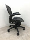 HermanMiller（ハーマンミラー）アーロンチェア 可動肘付アーロンチェア 商品画像5