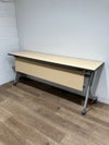 プラスYEシリーズ 平行スタックテーブル 商品画像1