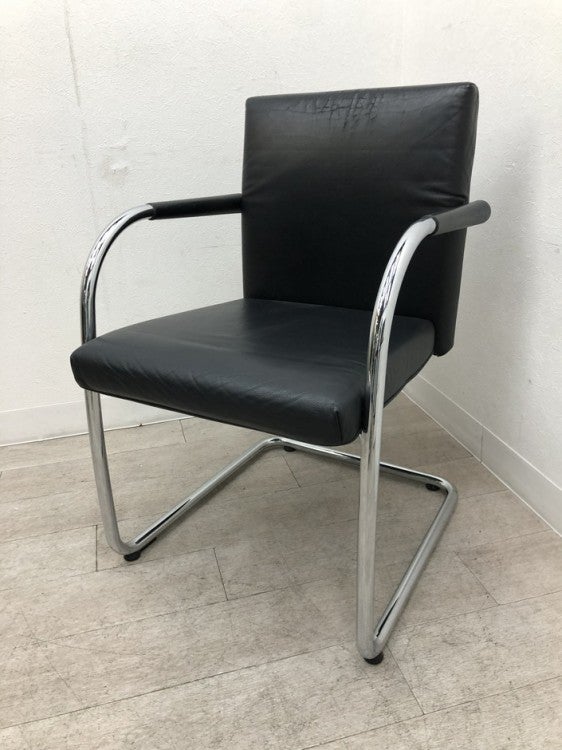 Vitra（ヴィトラ）Visasoft(ビザソフト)チェア ミーティングチェア 商品画像1