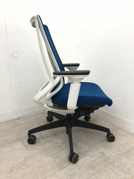 コクヨDuora(デュオラ)チェア 可動肘付デュオラチェア 商品画像5