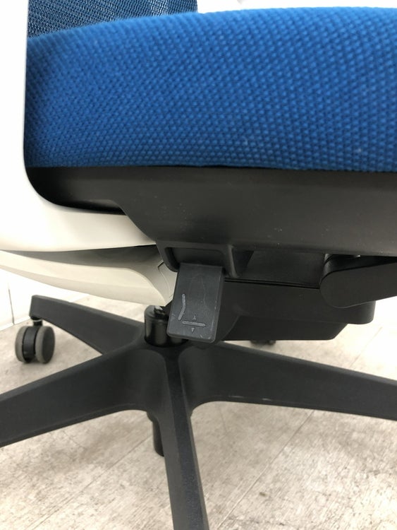 コクヨDuora(デュオラ)チェア 可動肘付デュオラチェア 商品画像12