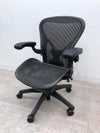 HermanMiller（ハーマンミラー）アーロンチェア 可動肘付アーロンチェア 商品画像1
