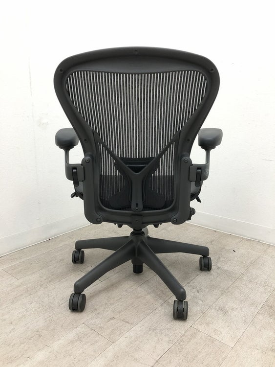 HermanMiller（ハーマンミラー）アーロンチェア 可動肘付アーロンチェア 商品画像4