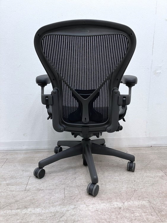 HermanMiller（ハーマンミラー）アーロンチェア 可動肘付アーロンチェア 商品画像4