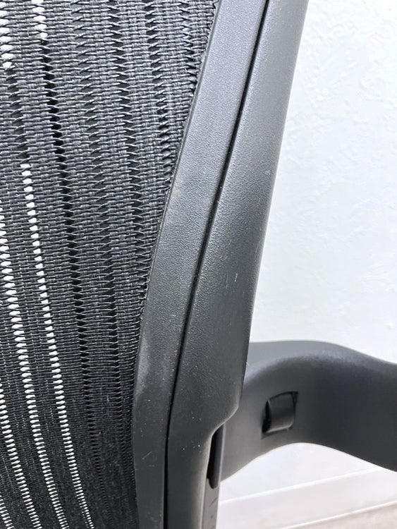 HermanMiller（ハーマンミラー）アーロンチェア 可動肘付アーロンチェア 商品画像16