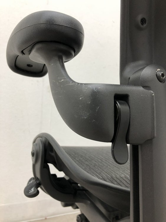 HermanMiller（ハーマンミラー）アーロンチェア 可動肘付アーロンチェア 商品画像18