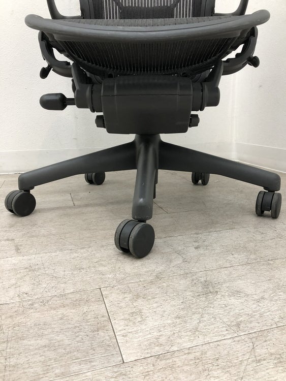 HermanMiller（ハーマンミラー）アーロンチェア 可動肘付アーロンチェア 商品画像19
