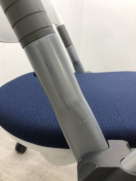 オカムラリータⅡシリーズ ミーティングチェア 商品画像19