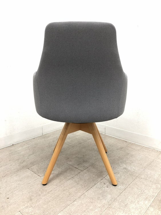 オカムラLives Work Chair(ライブスワークチェア)シリーズ ミーティングチェア 商品画像4