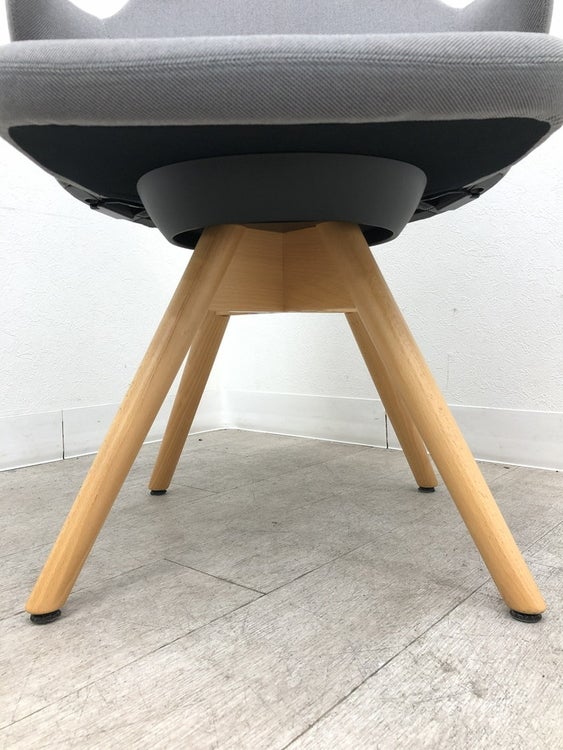 オカムラLives Work Chair(ライブスワークチェア)シリーズ ミーティングチェア 商品画像11