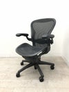 HermanMiller（ハーマンミラー）アーロンチェア 可動肘付アーロンチェア 商品画像1