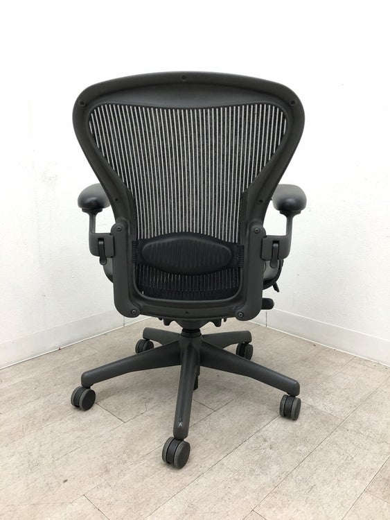 HermanMiller（ハーマンミラー）アーロンチェア 可動肘付アーロンチェア 商品画像4