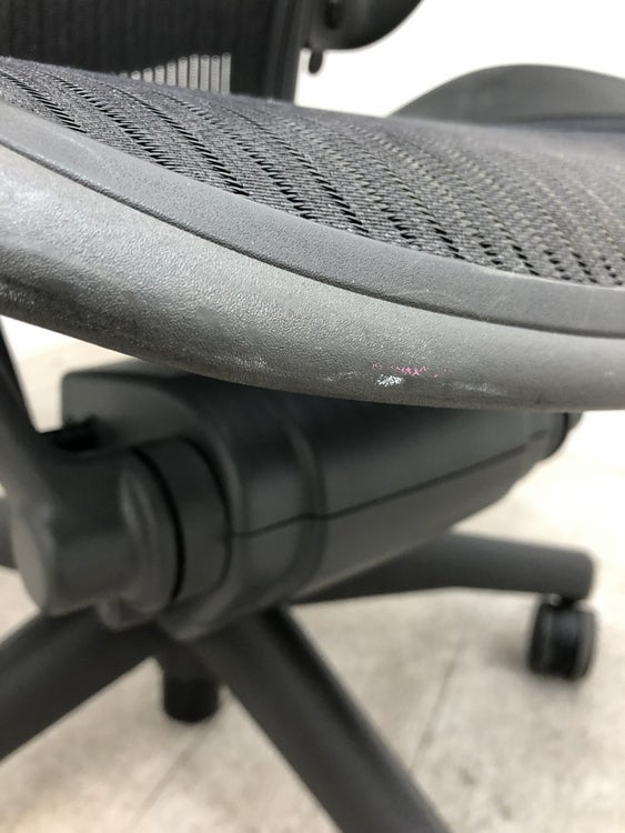 HermanMiller（ハーマンミラー）アーロンチェア 可動肘付アーロンチェア 商品画像10