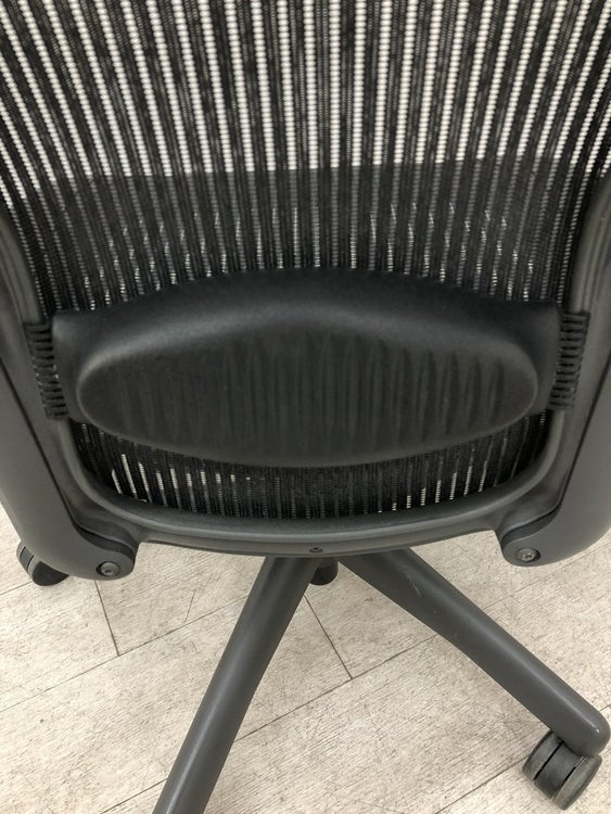 HermanMiller（ハーマンミラー）アーロンチェア 可動肘付アーロンチェア 商品画像13