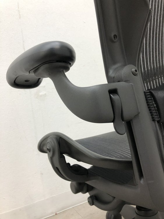 HermanMiller（ハーマンミラー）アーロンチェア 可動肘付アーロンチェア 商品画像14