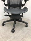 HermanMiller（ハーマンミラー）アーロンチェア 可動肘付アーロンチェア 商品画像16
