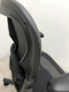HermanMiller（ハーマンミラー）アーロンチェア 可動肘付アーロンチェア 商品画像18