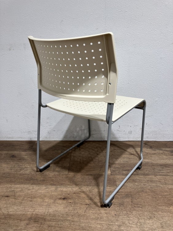 アイリスチトセスタッキングチェア6脚セット 商品画像3